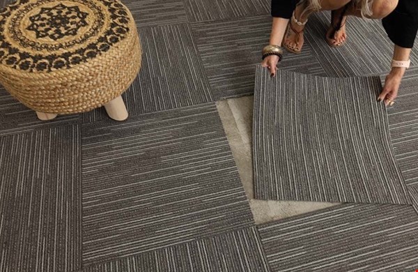 Zo geef je je huis snel een make-over met tapijttegels Zo geef je je huis snel een make-over met tapijttegels